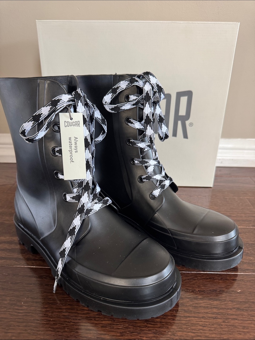 New Cougar Madrid Black Lace-Up Waterproof Rain Boots with Patterned Laces